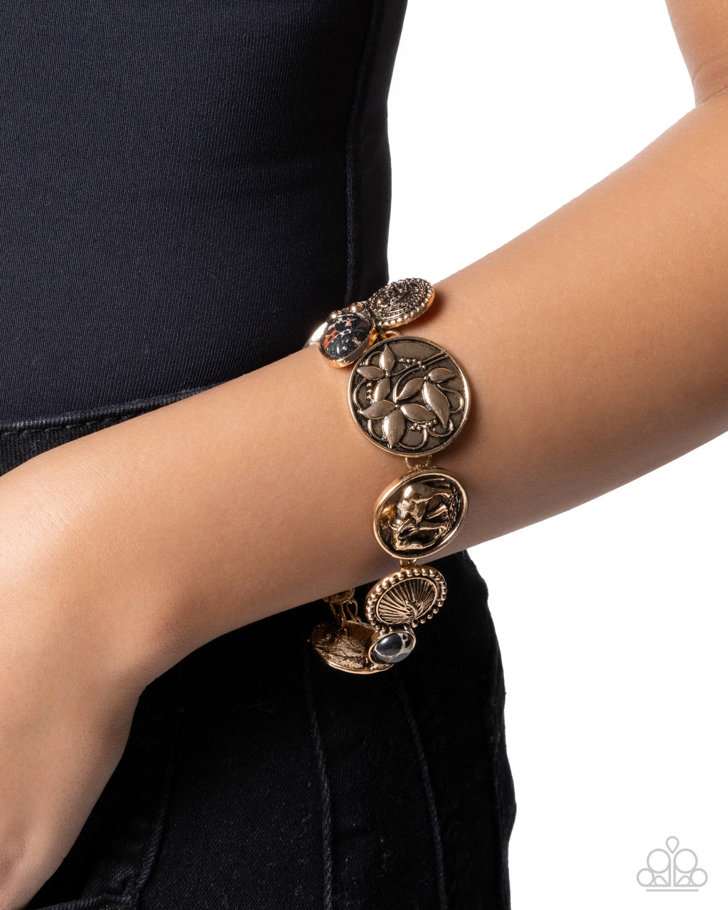 eight-dollar-jewelry-relentless-roar-black-bracelet-paparazzi-accessories