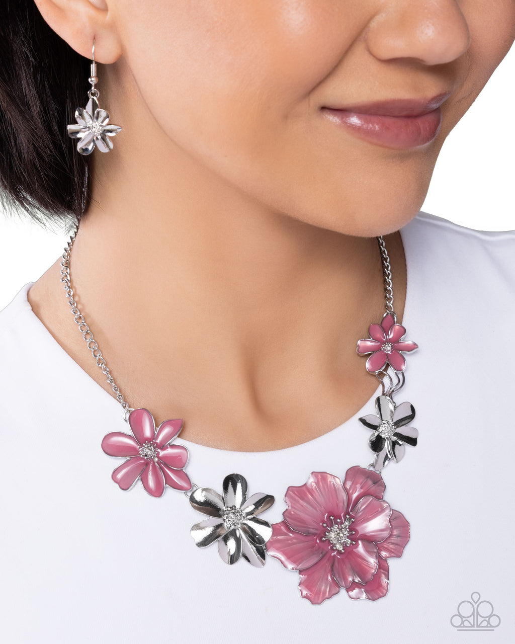 eight-dollar-jewelry-bouquet-bunch-pink-necklace-paparazzi-accessories