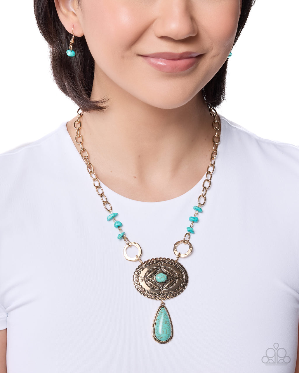 eight-dollar-jewelry-rustic-mural-gold-necklace-paparazzi-accessories
