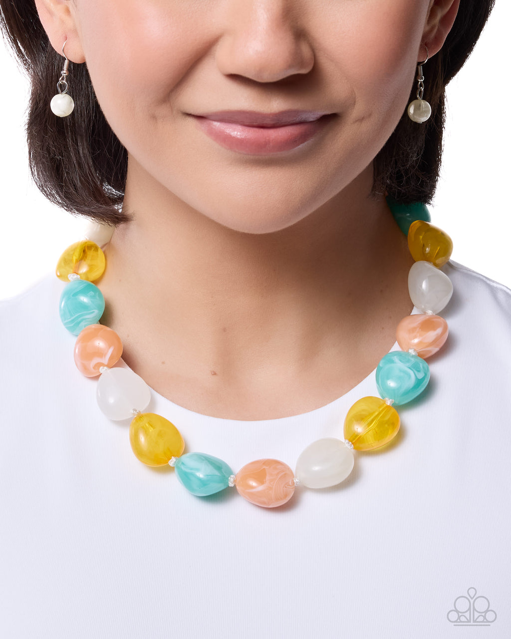 eight-dollar-jewelry-colorful-contact-multi-necklace-paparazzi-accessories