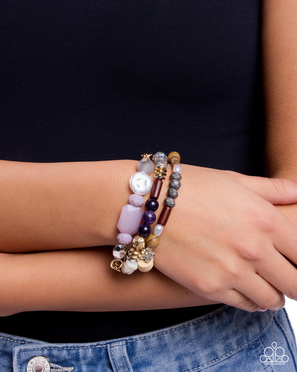 eight-dollar-jewelry-tame-texture-purple-bracelet-paparazzi-accessories
