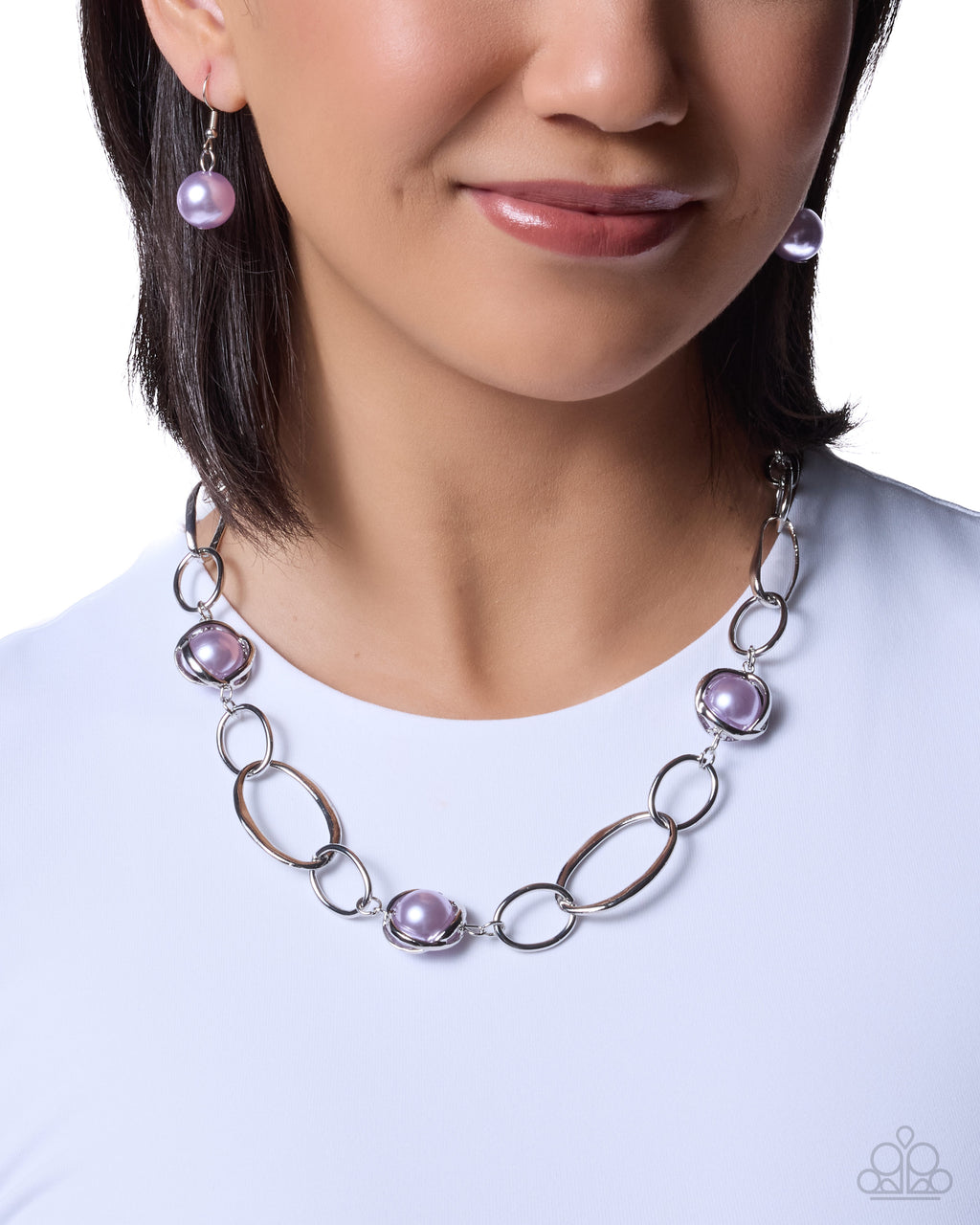 eight-dollar-jewelry-polished-presto-purple-necklace-paparazzi-accessories