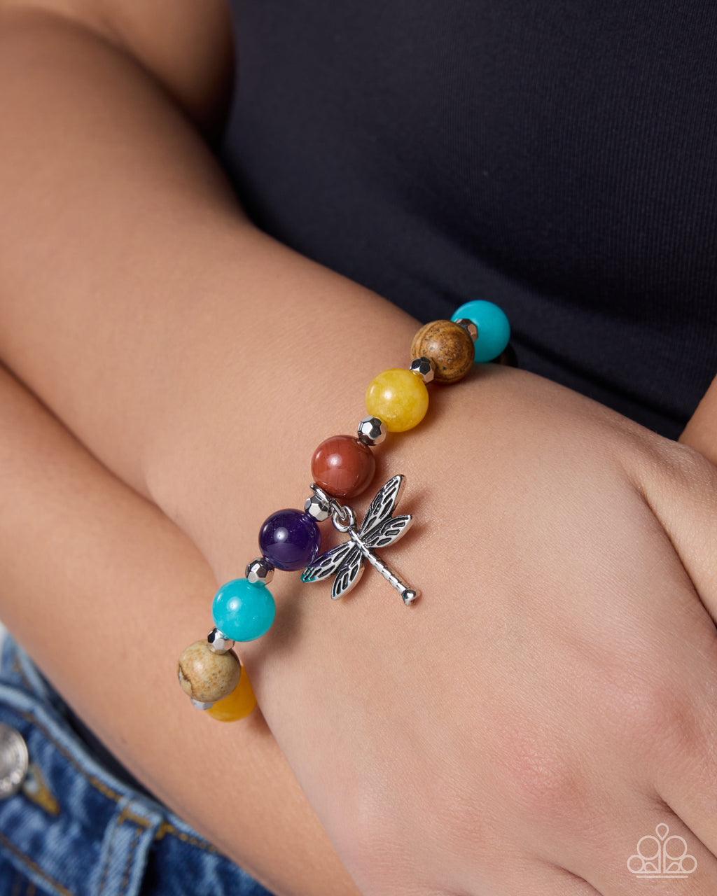 eight-dollar-jewelry-dragonfly-delay-multi-bracelet-paparazzi-accessories