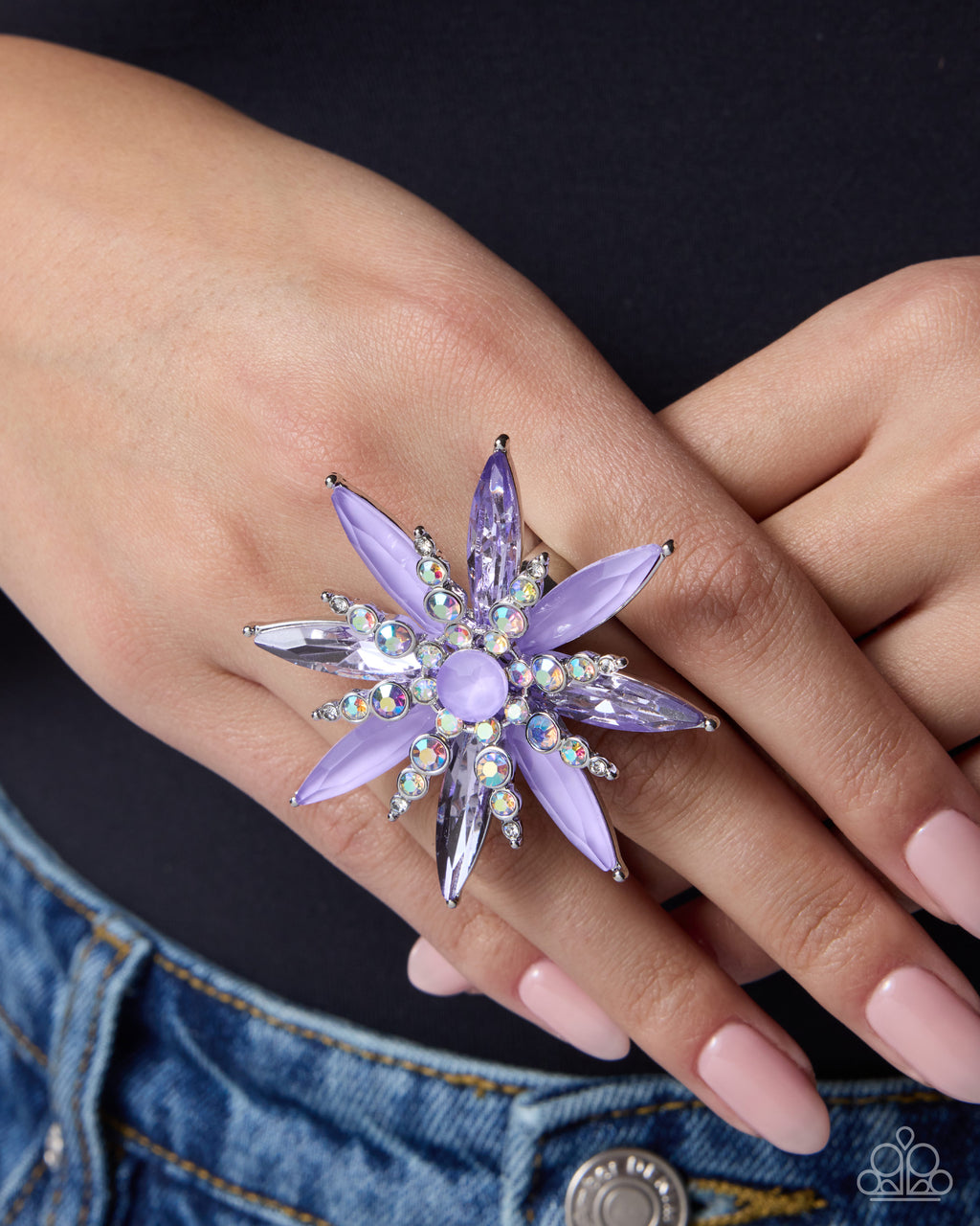 eight-dollar-jewelry-unlimited-springtime-purple-ring-paparazzi-accessories