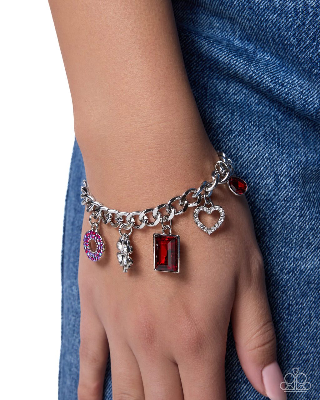 eight-dollar-jewelry-neoclassical-need-red-paparazzi-accessories