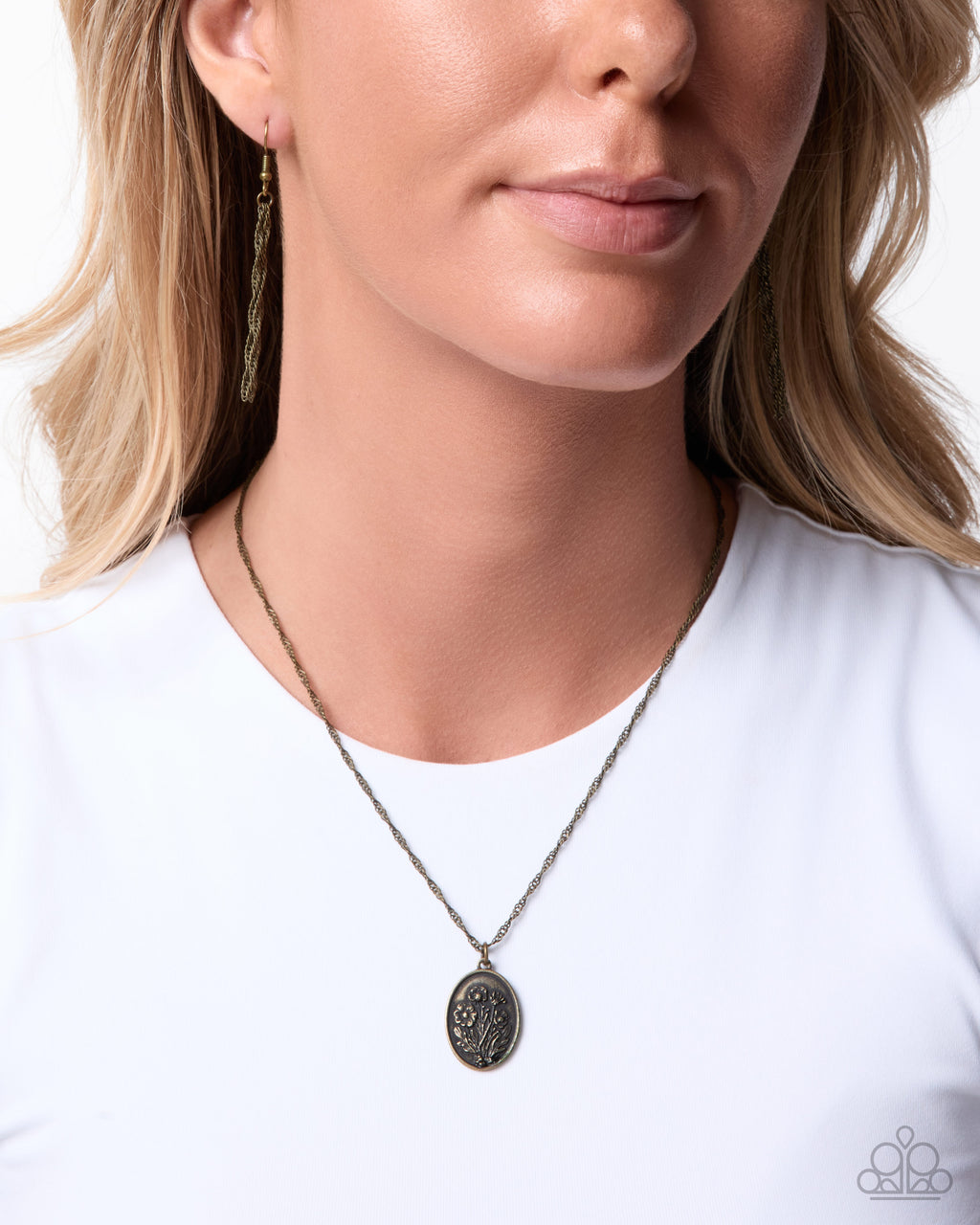 eight-dollar-jewelry-borrowed-bouquet-brass-necklace-paparazzi-accessories
