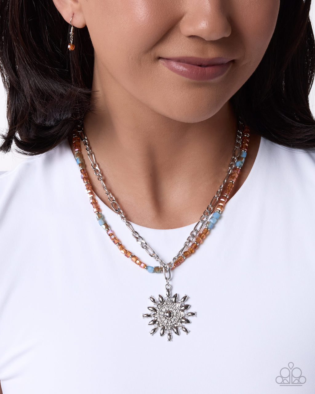 eight-dollar-jewelry-sunburst-scene-orange-necklace-paparazzi-accessories
