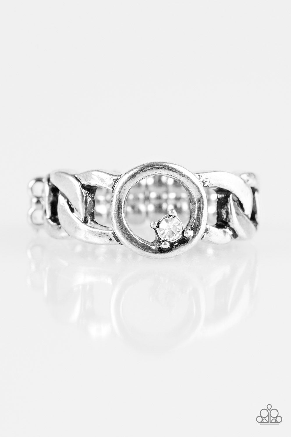 five-dollar-jewelry-rogue-sparkle-white-ring-paparazzi-accessories