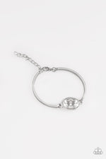 five-dollar-jewelry-definitely-dashing-white-bracelet-paparazzi-accessories