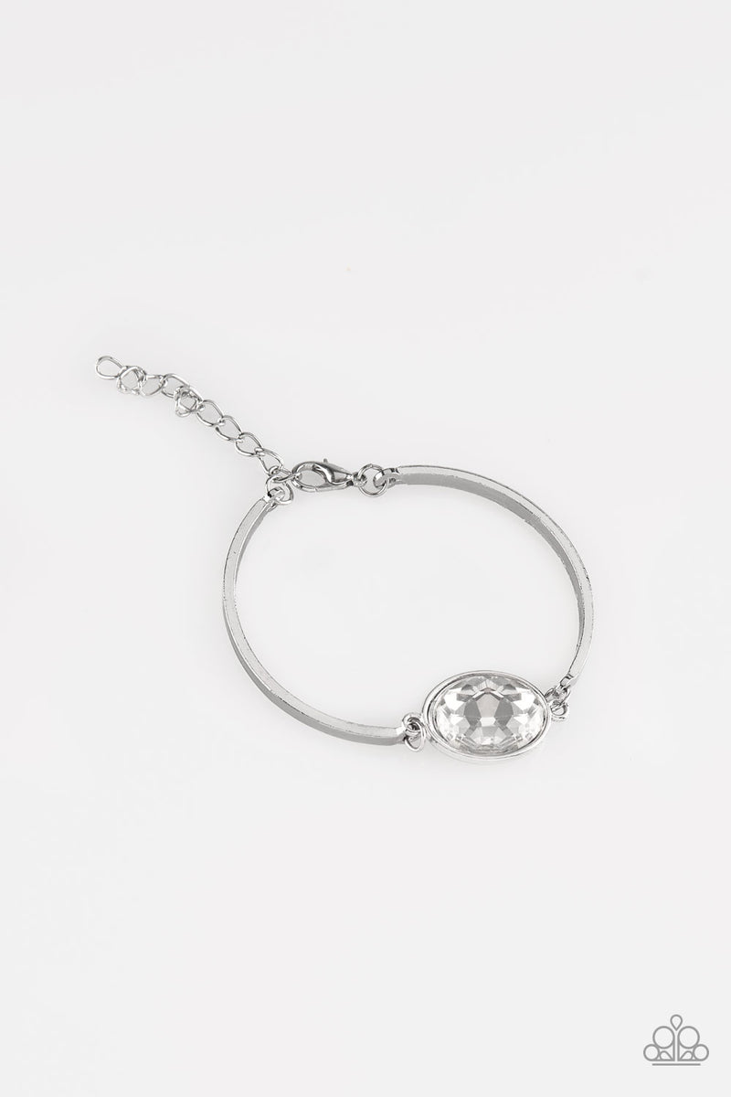 five-dollar-jewelry-definitely-dashing-white-bracelet-paparazzi-accessories