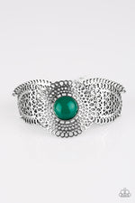 five-dollar-jewelry-avant-vanguard-green-paparazzi-accessories