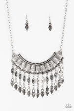 five-dollar-jewelry-the-desert-is-calling-paparazzi-accessories