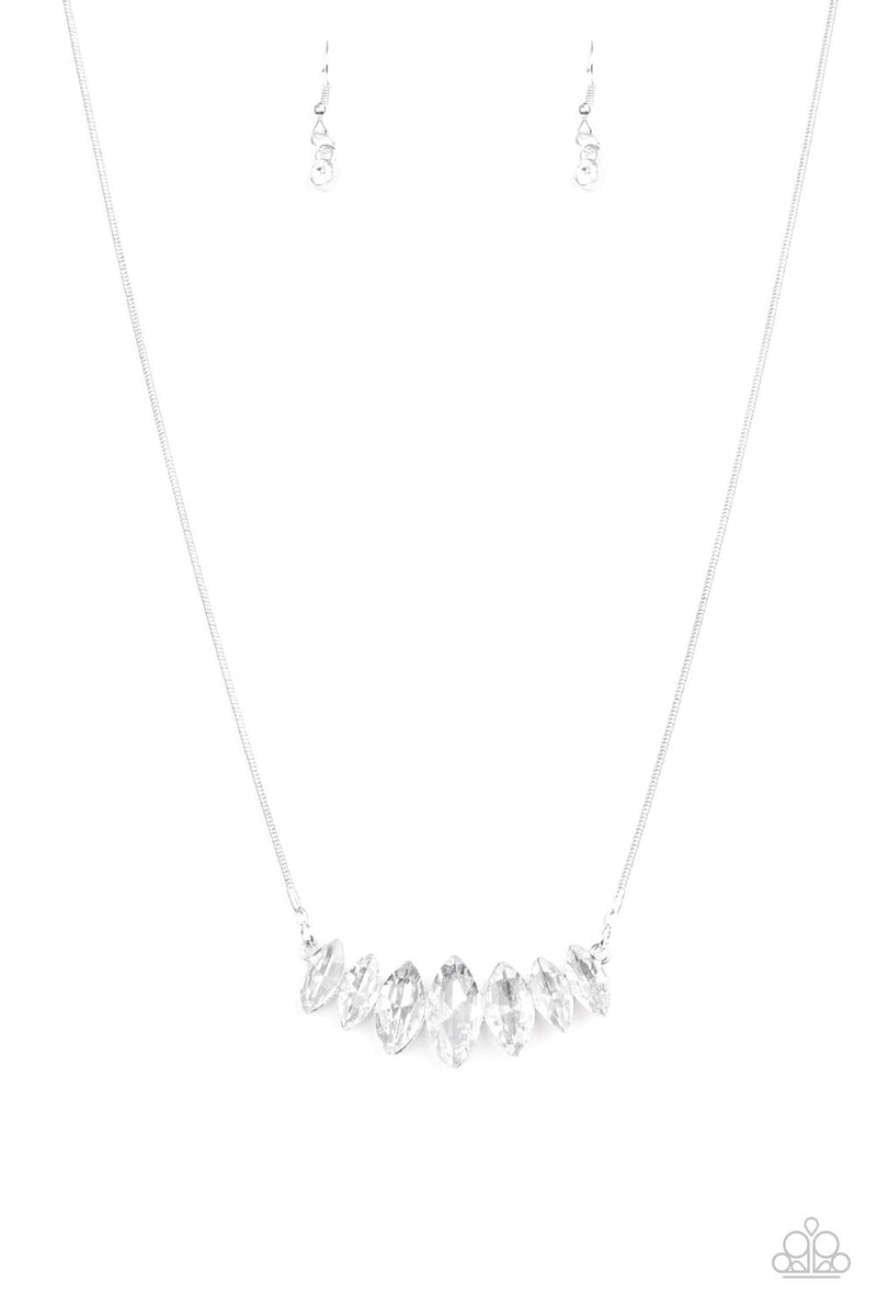 five-dollar-jewelry-leading-lady-white-necklace-paparazzi-accessories