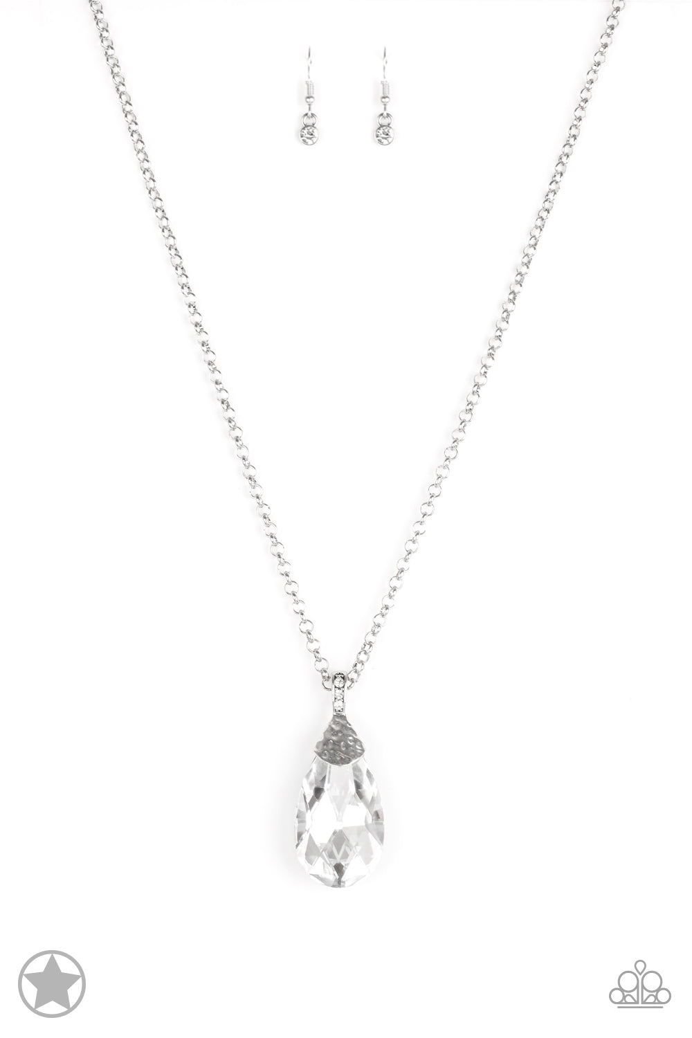 five-dollar-jewelry-spellbinding-sparkle-white-necklace-paparazzi-accessories