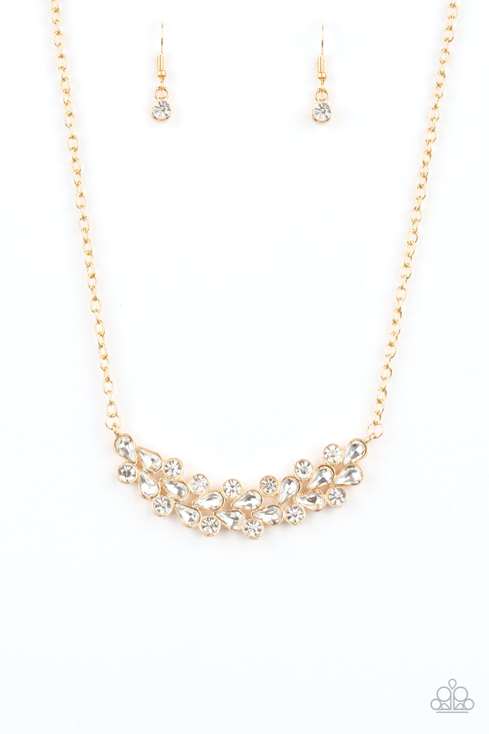 five-dollar-jewelry-special-treatment-gold-necklace-paparazzi-accessories