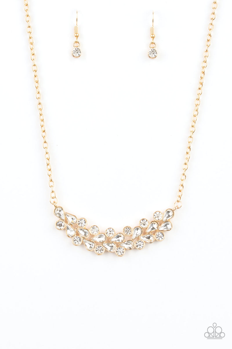 five-dollar-jewelry-special-treatment-gold-necklace-paparazzi-accessories