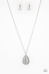 five-dollar-jewelry-gleaming-gardens-silver-necklace-paparazzi-accessories