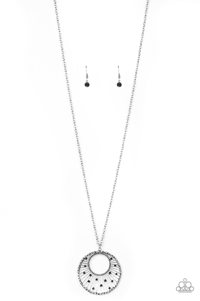 five-dollar-jewelry-urban-illumination-silver-necklace-paparazzi-accessories