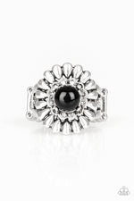 five-dollar-jewelry-poppy-pep-black-ring-paparazzi-accessories