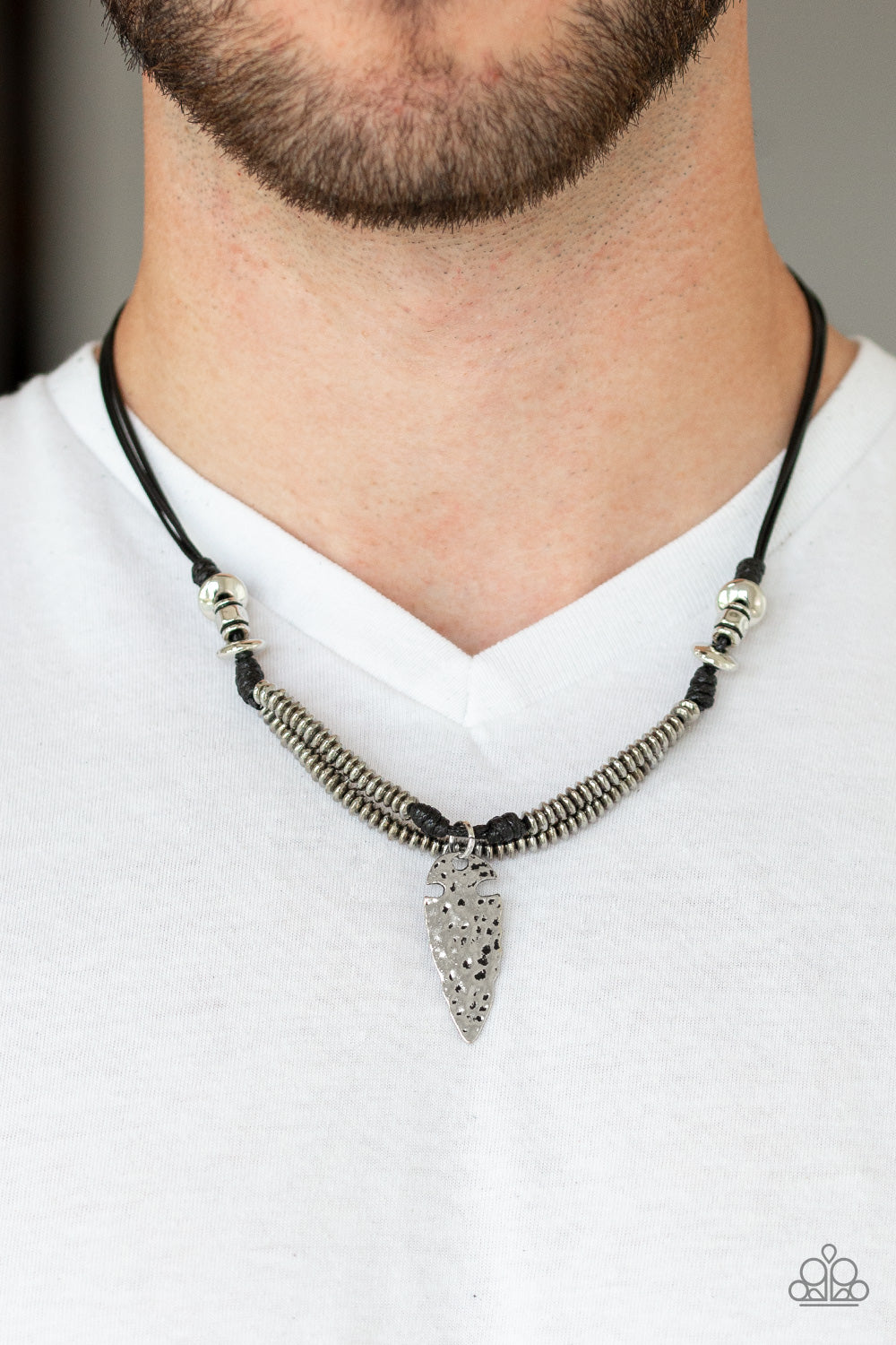 five-dollar-jewelry-off-with-his-arrowhead-black-mens necklace-paparazzi-accessories