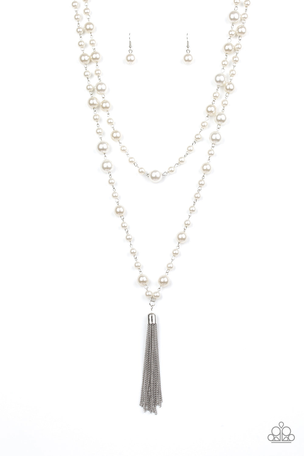 five-dollar-jewelry-social-hour-white-necklace-paparazzi-accessories