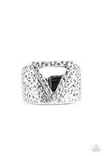 five-dollar-jewelry-triathlon-silver-ring-paparazzi-accessories