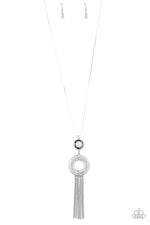 five-dollar-jewelry-sassy-as-they-come-silver-necklace-paparazzi-accessories