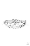 five-dollar-jewelry-airy-asymmetry-silver-bracelet-paparazzi-accessories