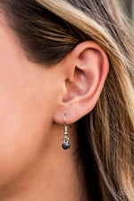 Times Square Stunner - Silver Necklace - Paparazzi Accessories