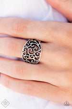 Glimpses of Malibu - Complete Trend Blend  - Paparazzi Accessories