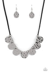 five-dollar-jewelry-turn-me-loose-black-necklace-paparazzi-accessories
