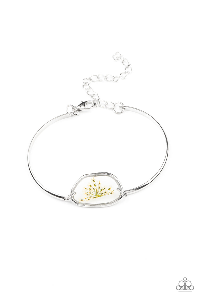 five-dollar-jewelry-prairie-paradise-white-bracelet-paparazzi-accessories