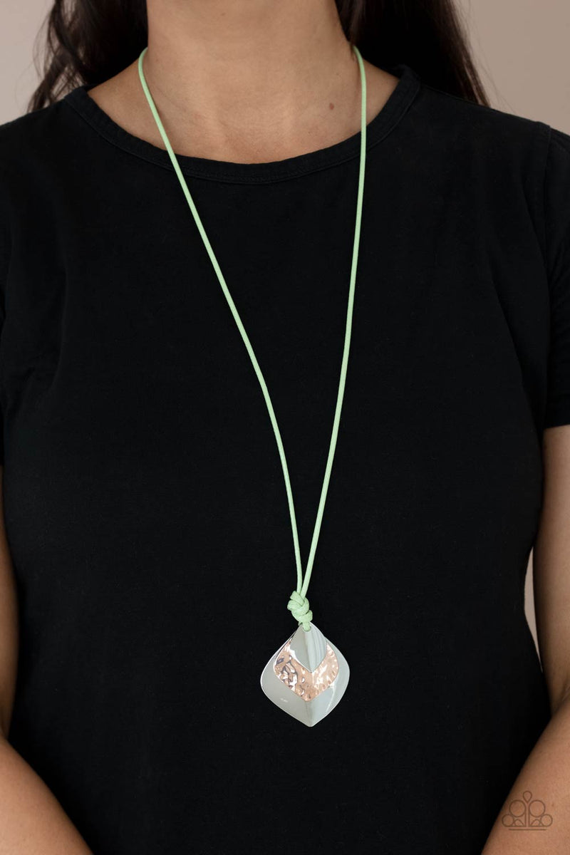 Face The ARTIFACTS - Green Necklace - Paparazzi Accessories