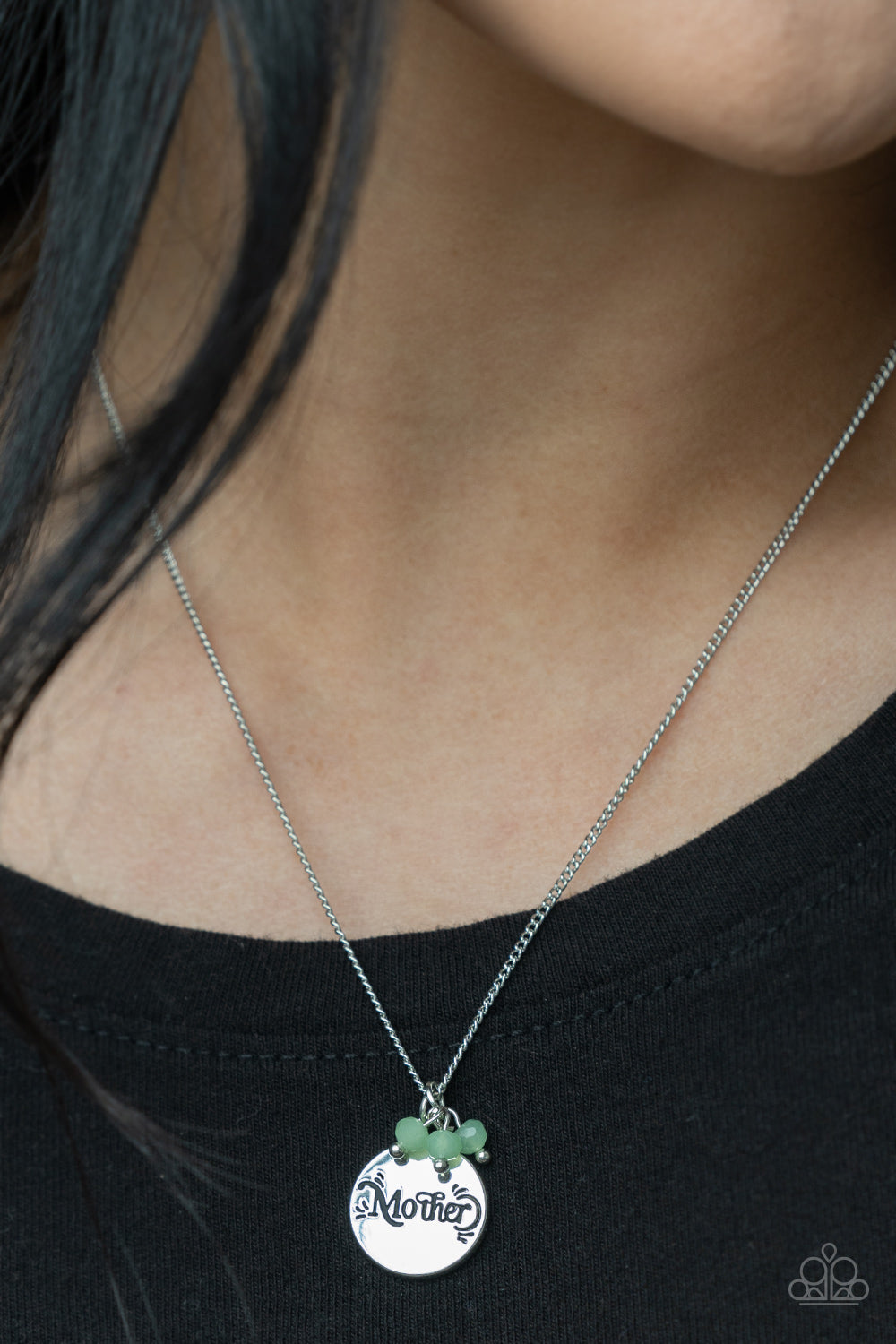 Warm My Heart - Green Necklace - Paparazzi Accessories