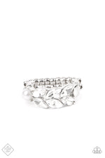 five-dollar-jewelry-majestically-musing-white-ring-paparazzi-accessories