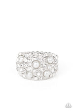 five-dollar-jewelry-gatsbys-girl-white-ring-paparazzi-accessories