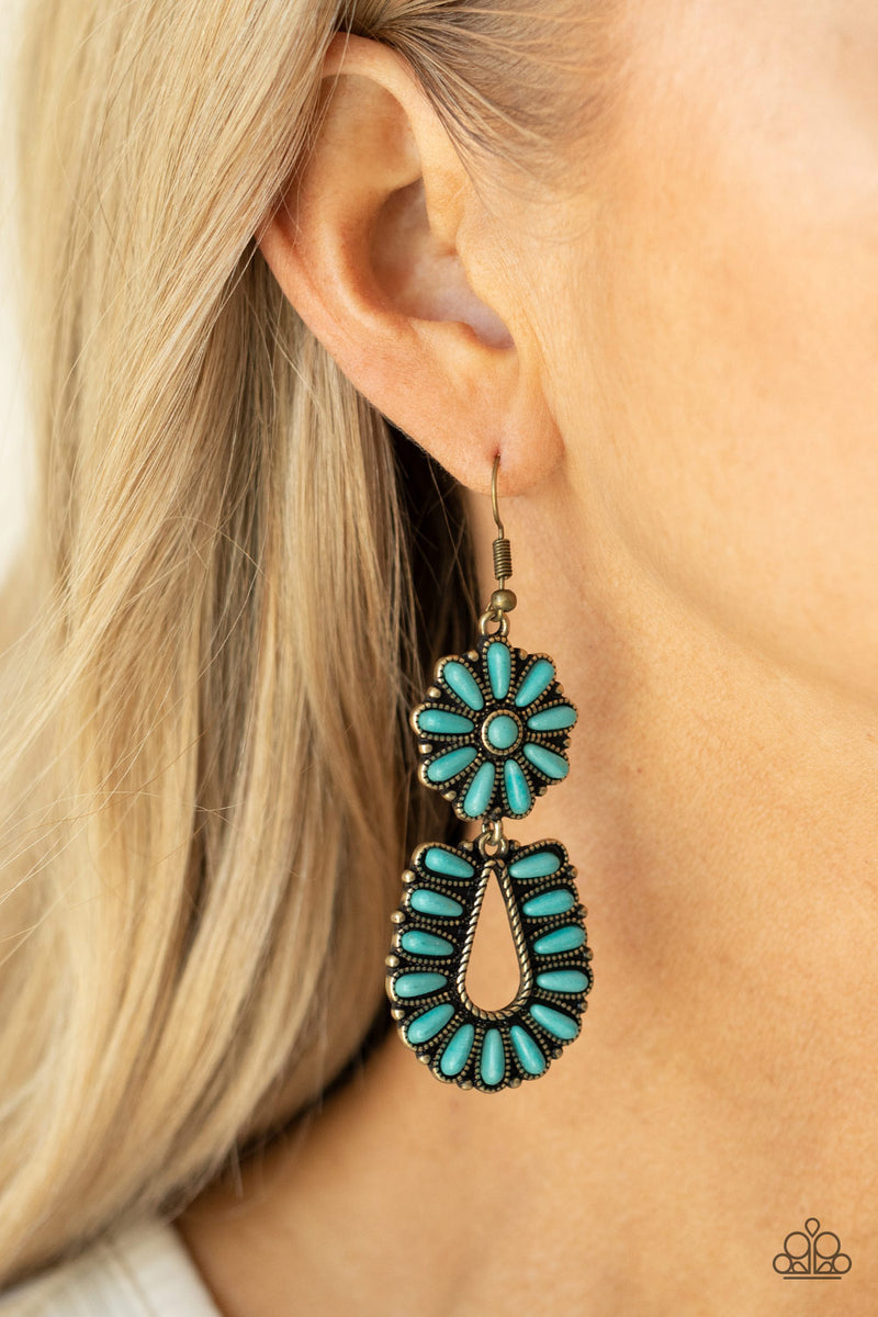 Badlands Eden - Brass Earrings - Paparazzi Accessories
