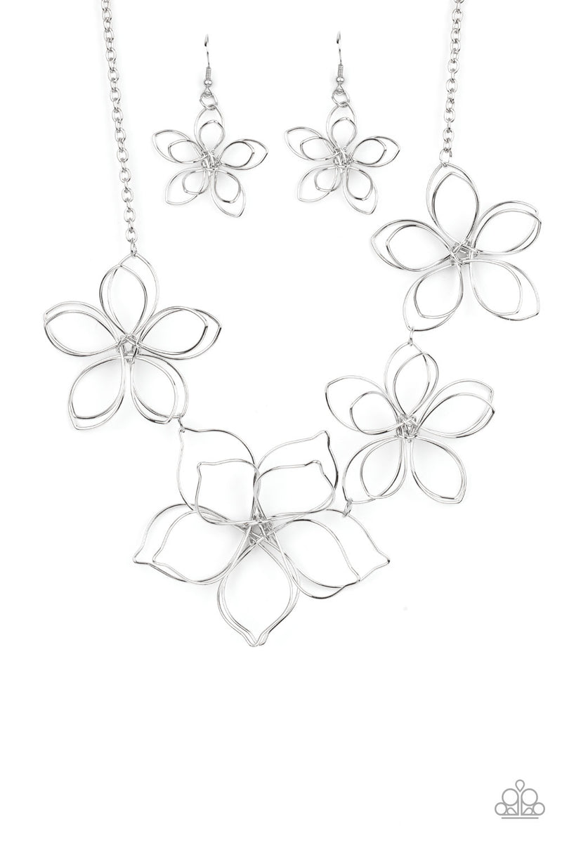 five-dollar-jewelry-flower-garden-fashionista-silver-necklace-paparazzi-accessories
