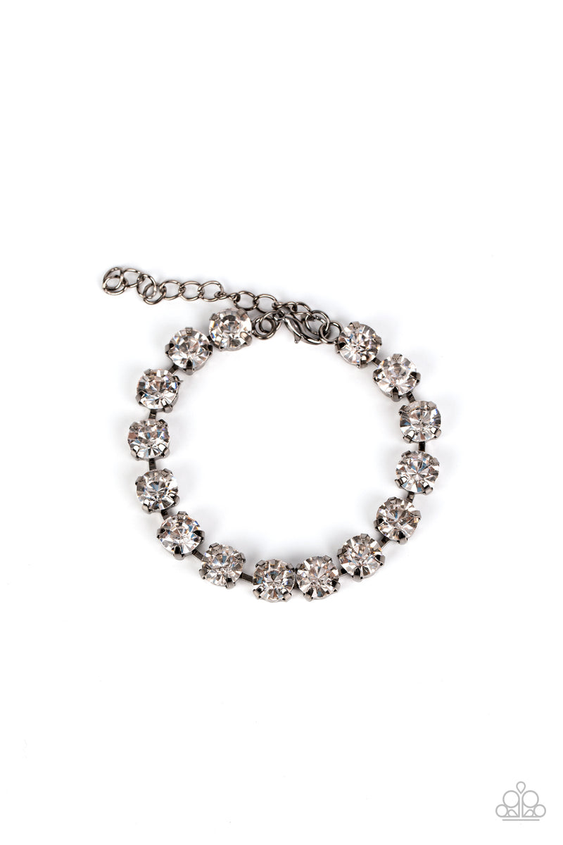 five-dollar-jewelry-a-lister-afterglow-black-paparazzi-accessories
