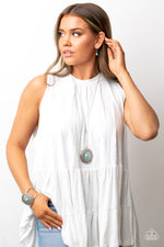 Mirage Magnificence - Blue Bracelet - Paparazzi Accessories