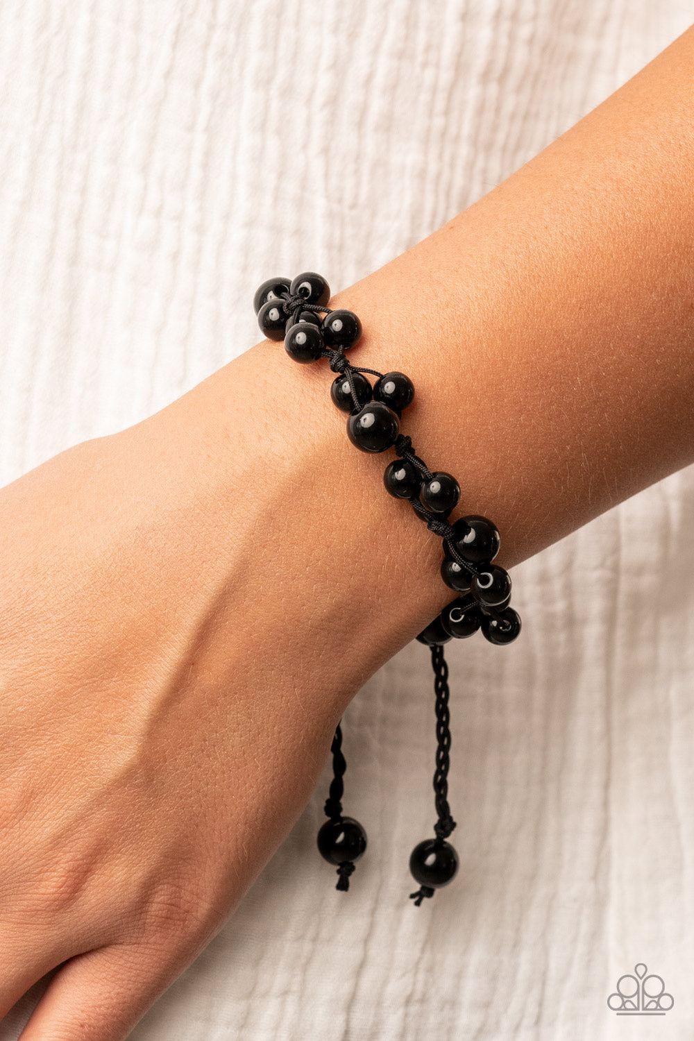 Vintage Versatility - Black Bracelet - Paparazzi Accessories