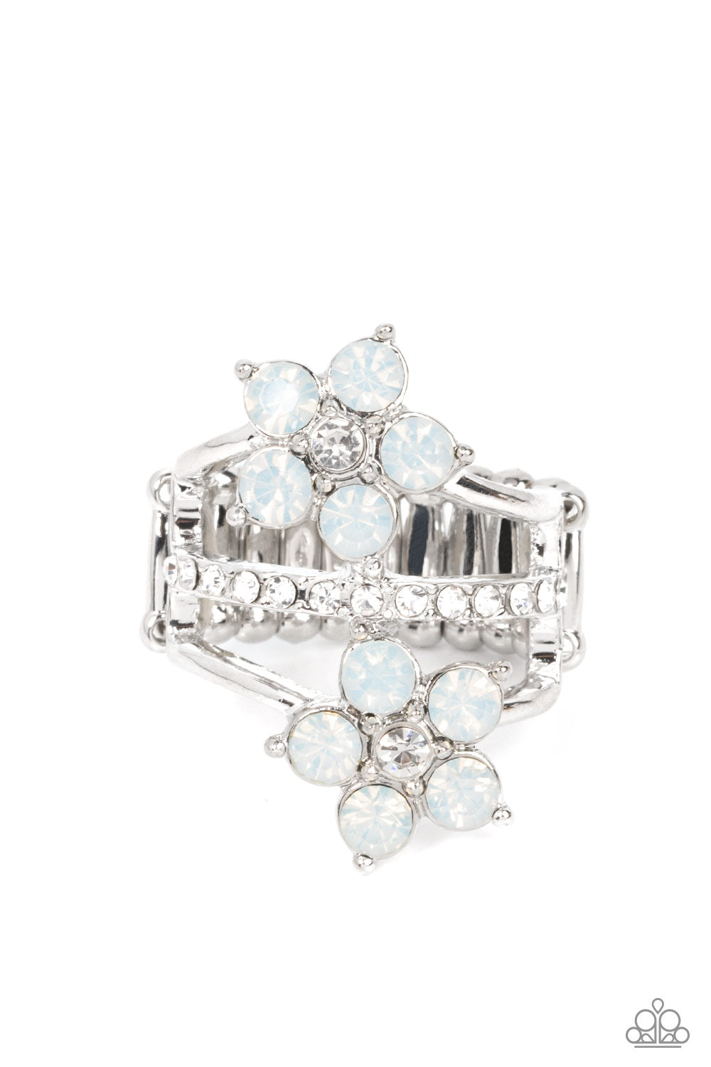 five-dollar-jewelry-precious-petals-white-ring-paparazzi-accessories
