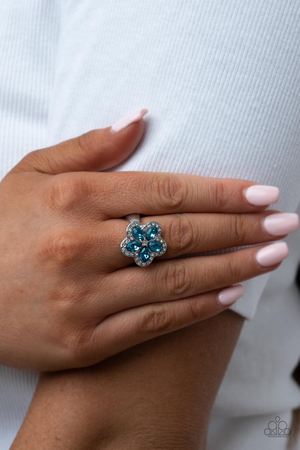 Efflorescent Envy - Blue Ring - Paparazzi Accessories