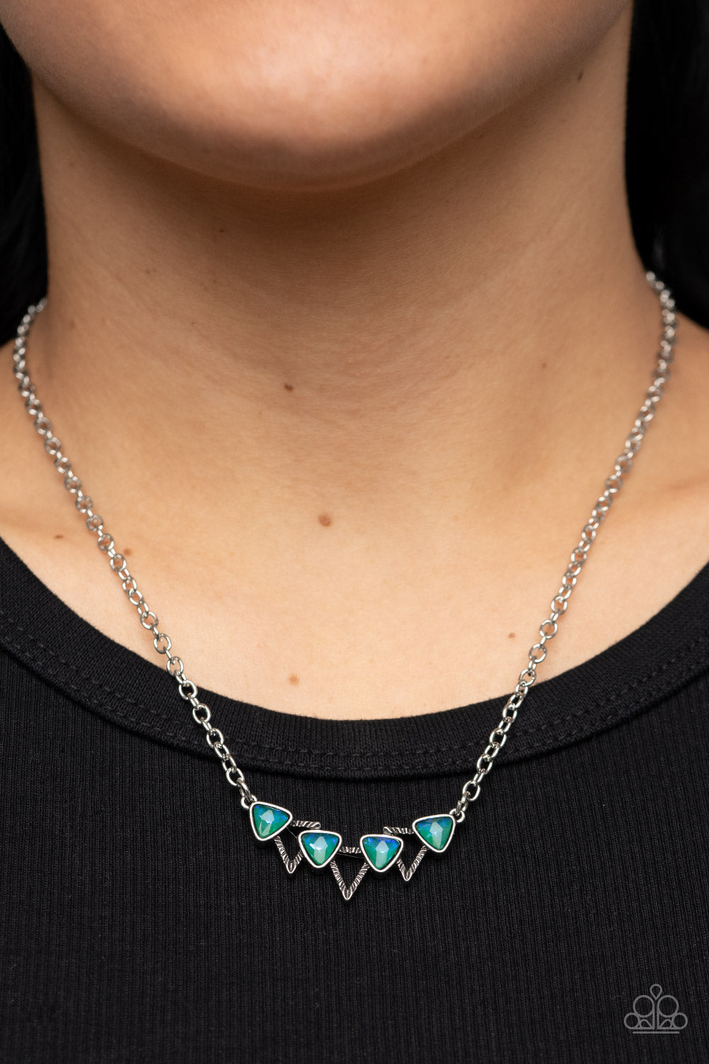 Pyramid Prowl - Multi Necklace - Paparazzi Accessories