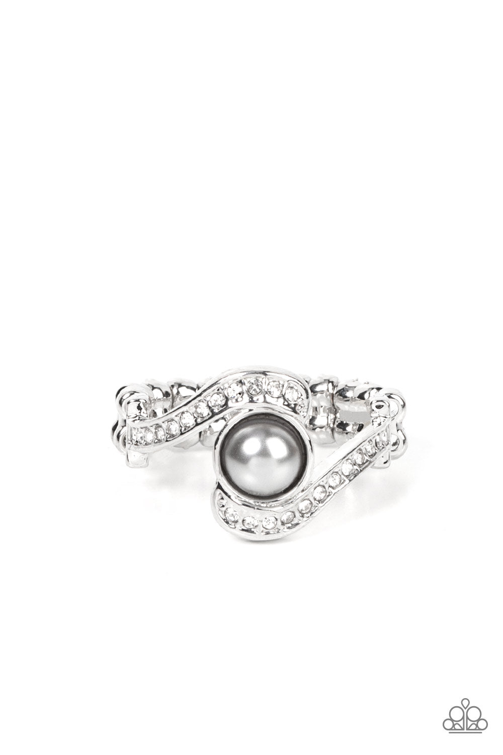 five-dollar-jewelry-envious-enrapture-silver-ring-paparazzi-accessories