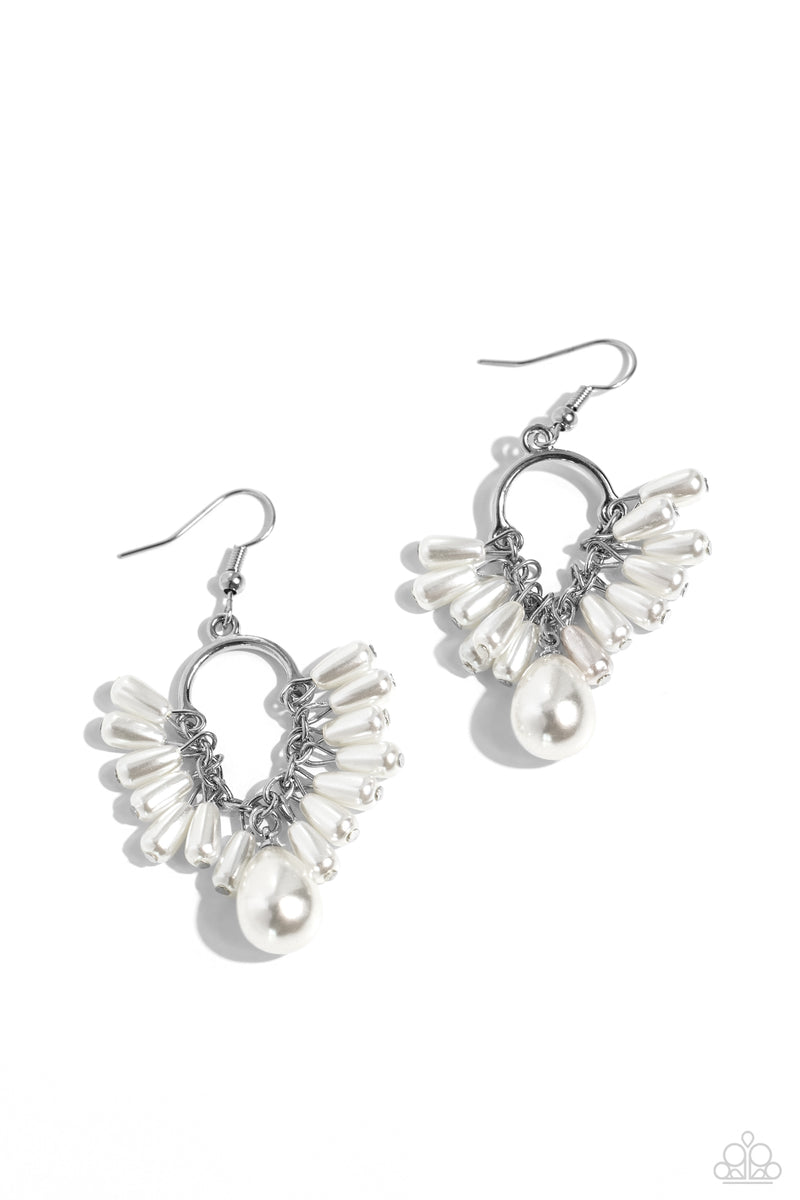 five-dollar-jewelry-ahoy-there-white-paparazzi-accessories
