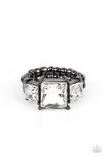 five-dollar-jewelry-treasured-twinkle-black-ring-paparazzi-accessories