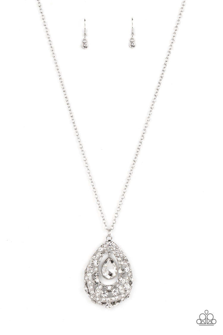 five-dollar-jewelry-glitz-and-glow-white-necklace-paparazzi-accessories