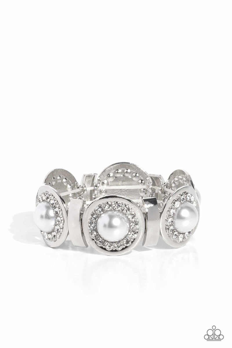five-dollar-jewelry-summer-serenade-white-bracelet-paparazzi-accessories