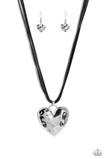 five-dollar-jewelry-confident-courtship-black-necklace-paparazzi-accessories
